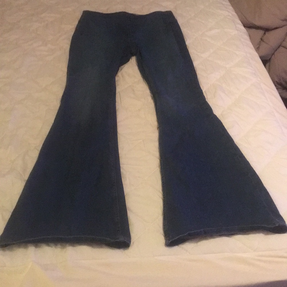 Free People no zipper bell bottom jeans.